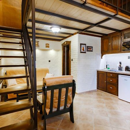 Apartmani Sirmium Sremska Mitrovica Quarto foto