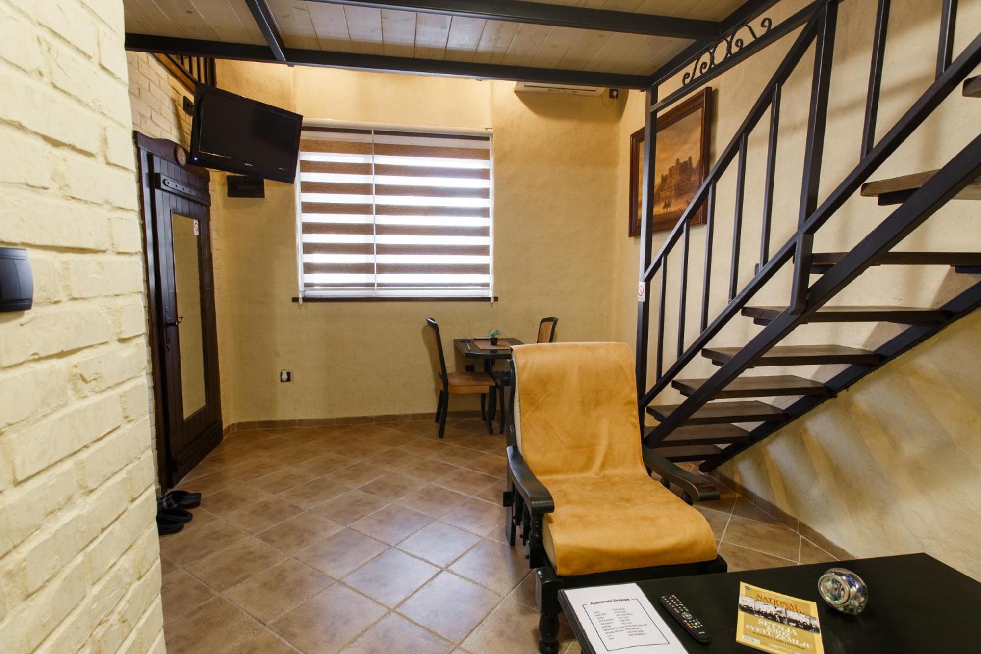 Apartmani Sirmium Sremska Mitrovica Quarto foto